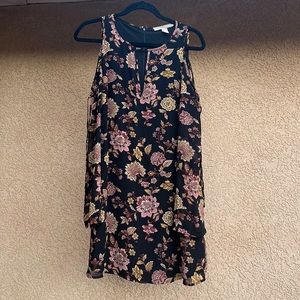 Flowy Patterned Dress